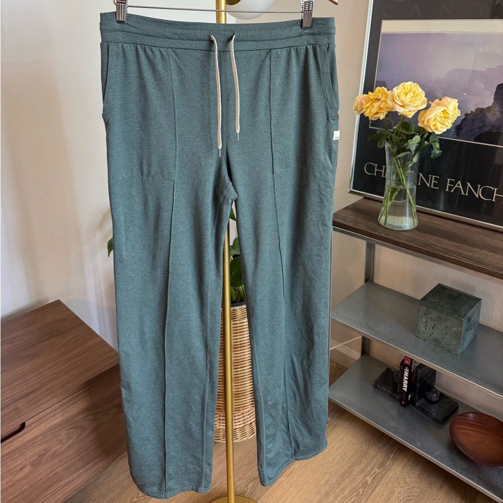 Vuori Halo Wideleg Pant
